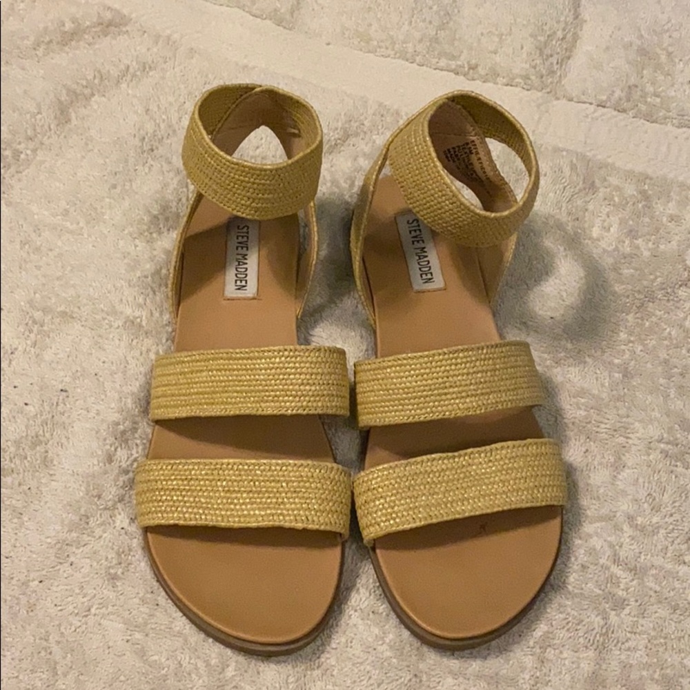 Steve Madden Raffia Sandals